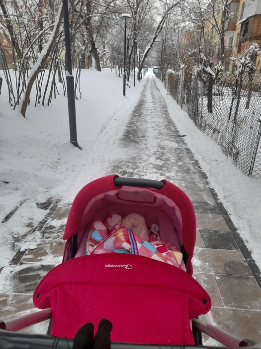 Коляска для девочки
