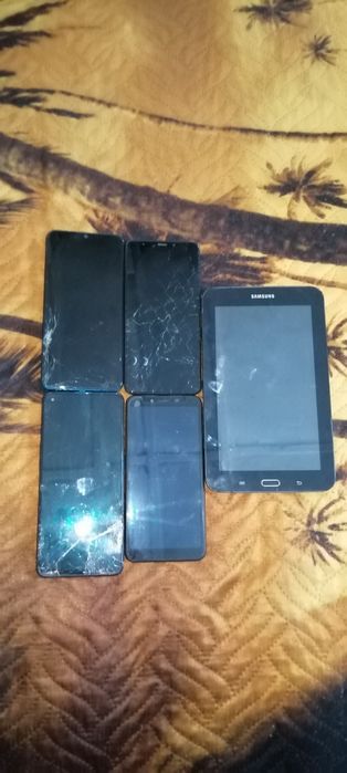 Смартфоны на запчасти