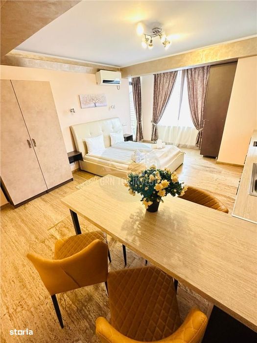 Hotel 4 studiouri 4 camere duble parcare zona Centrala