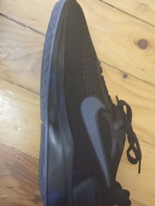Маратонки NIKE Намаление