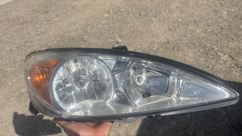 Тайота camry 30 фара