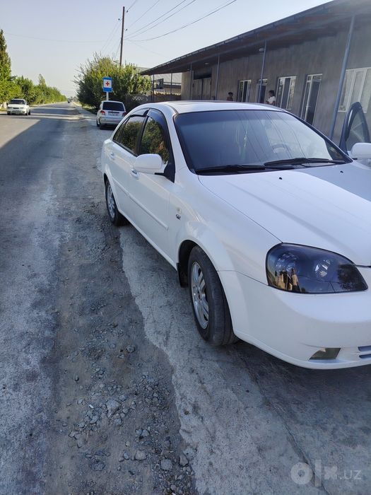 Lasetti 1.8 2009 avtomat