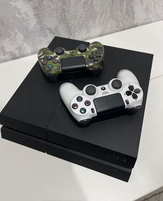 Sony PlayStation 4 slim