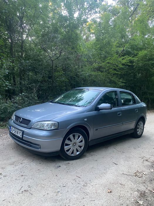 Vând Opel Astra g 1.6 twinport
