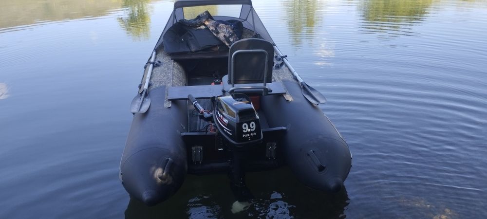 Продам лодку с мотором