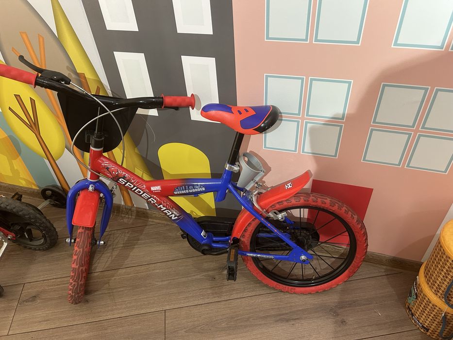 Bicicleta 16 inch spideman  dinobilkes