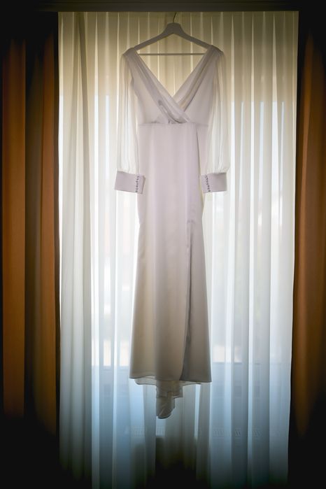 Rochie mireasă tip sirenă, cu trenă detaşabilă