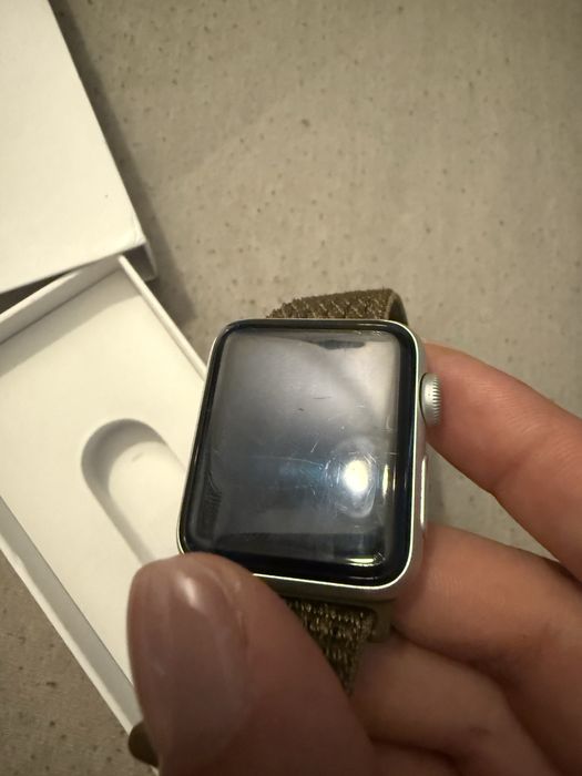 Apple watch series 3  38 mm