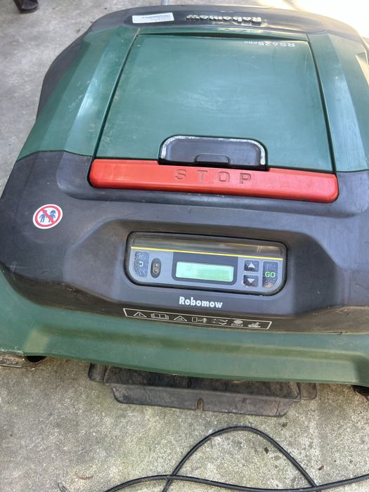 Robot de tuns iarba Robomow RS 625 PRO
