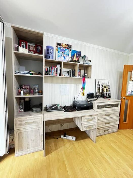 Спальный гарнитур