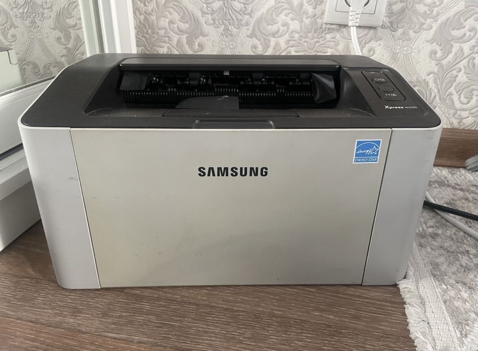 Компактный лазерный принтер Samsung Xpress M2020