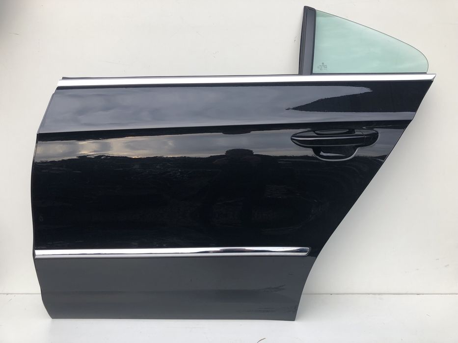 Usa st spate vw Passat CC FACELIFT 2012-2015 cod de culoare LC9X