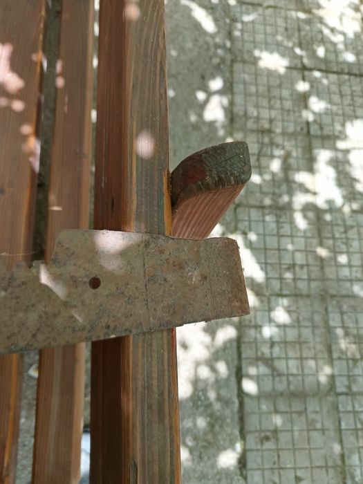 Стар дърводелски трион