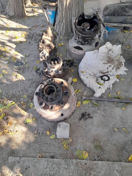 Зил запчастлар сотилади