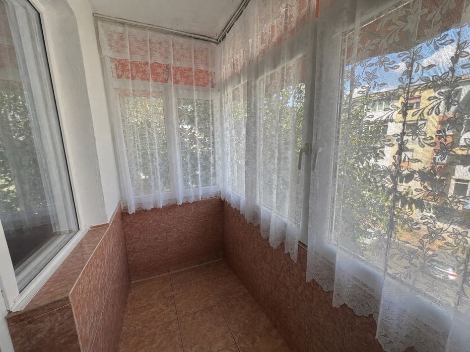 Apartament semidecomandat, centrala, etajul 3, zona Bigul Nou
