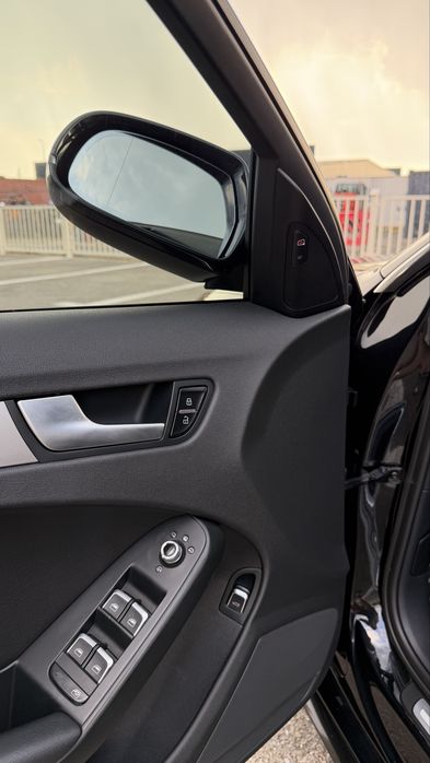 Audi A4 B8.5 Avant 2013 – 2.0 TDI 177 CP – Automat – 3xS line – Piele – Scaune electrice&ventilate – Side Assist - MMI Navigation Plus