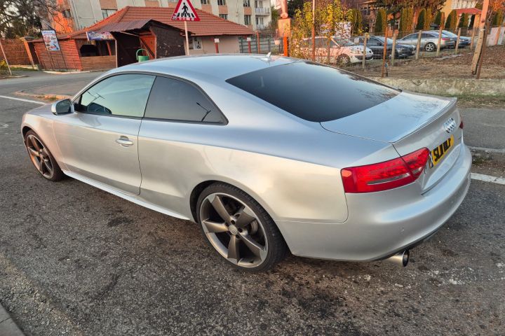 Far dreapta cu Xenon 8T0941030L Audi A5 8T (facelift)