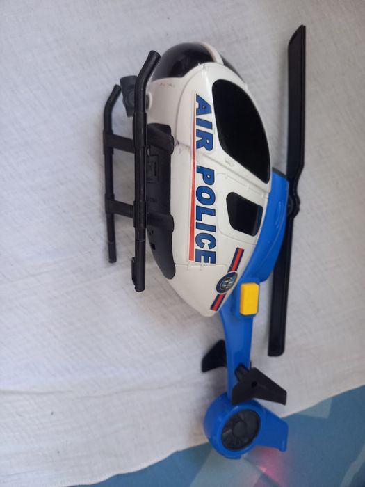 Elicopter cu sunete și lumini