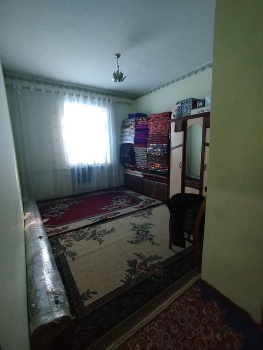 Yangiyoʻlda 6 sotokli  kotej sotiladi