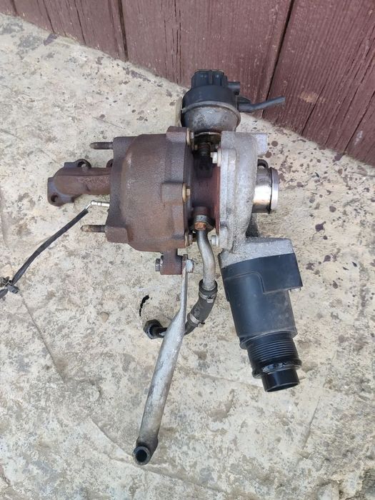 Turbina Turbosuflanta motor 2.0 CAH Seat Exeo Audi A4 B8 A5 A6 Q5 03L145702N