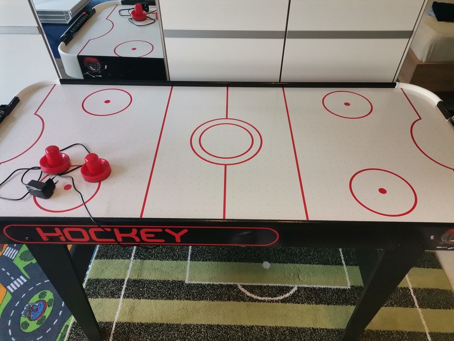 Въздушен хокей за Деца( Само лично предаване!)