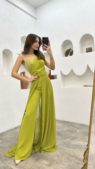 Официален гащеризон в цвят лайм