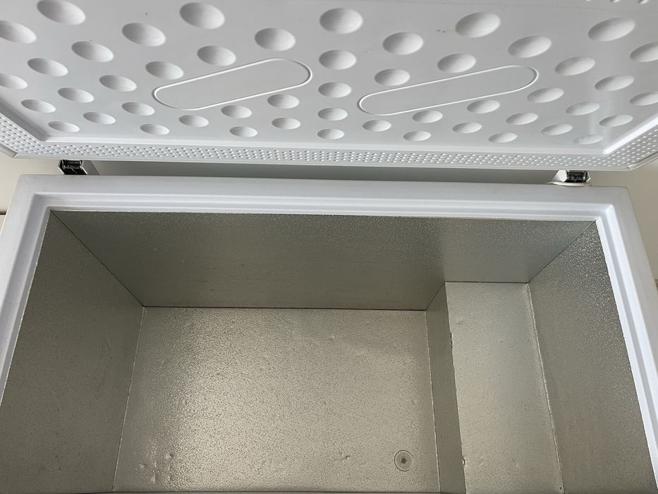 Морозилку Бирюса