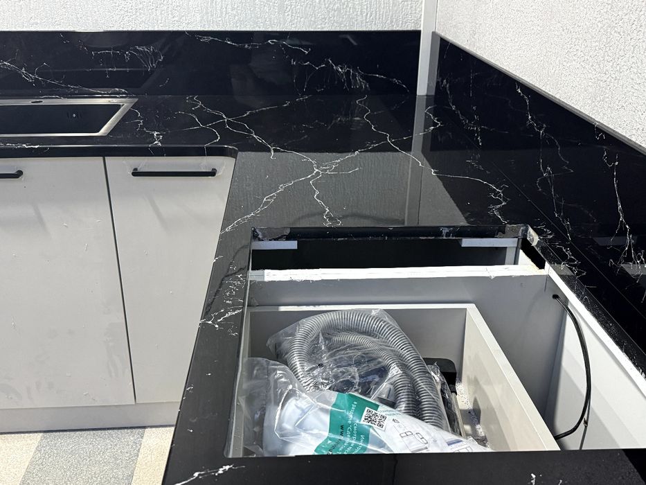 Quyma rakvina va stoleshnitsa uyga va iwxonaga suvga chidamli