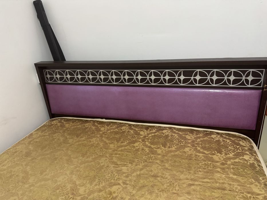 Кровать двухспальная