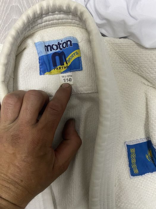 Продам кимоно на джиуджитцу