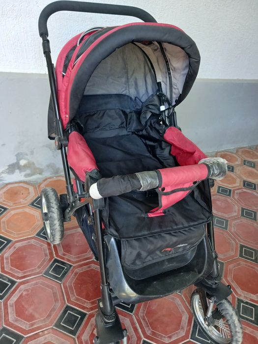 Продаётся детская коляска