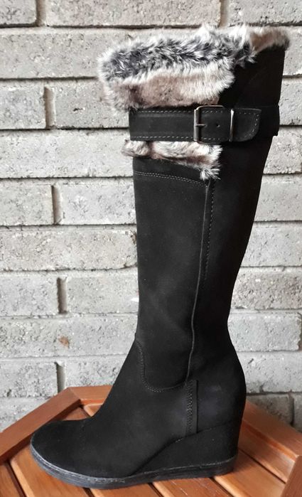 Khrio Италиански ботуши нови