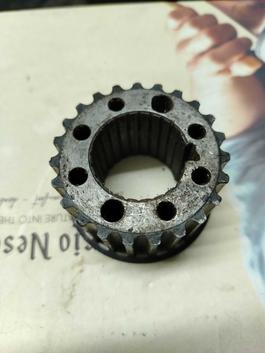 Двигатель Мицубиси 4G93 в разбор.