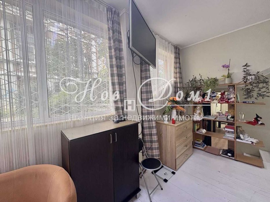 Продава се Двустаен апартамент в Варна, Гръцка махала - 77 кв.м за 1299 €/кв.м - Снимка #2