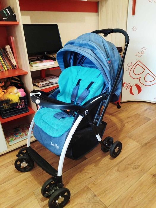 Детская коляска с рождения