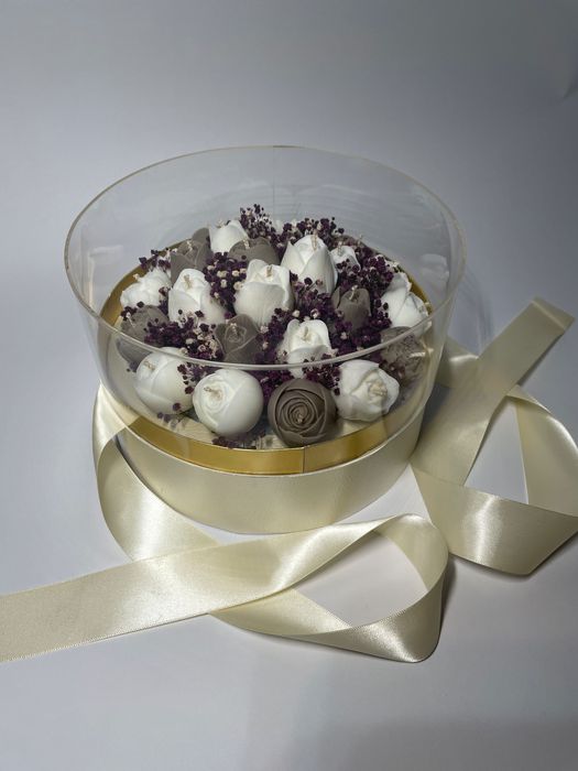 Flori ceară aranjamente