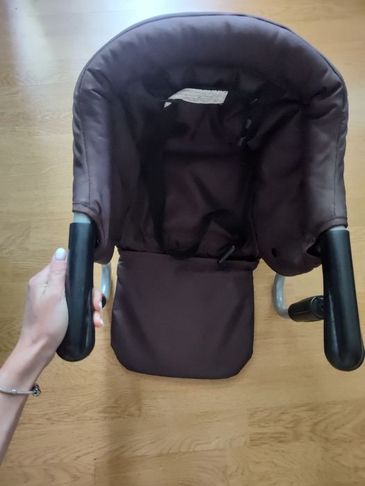 Scaun de masă copil