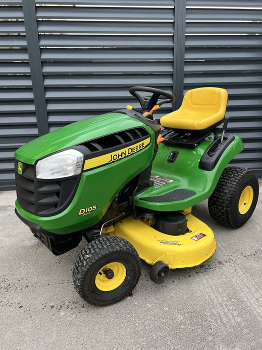 Tractoras de tuns iarba John deere Briggs&Stratton Ohv