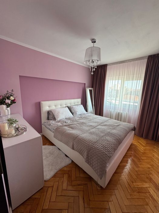 Apartament de vânzare 3 camere