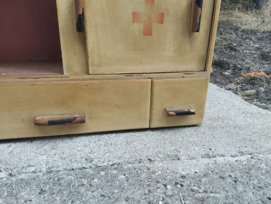 Аптечка от  соца