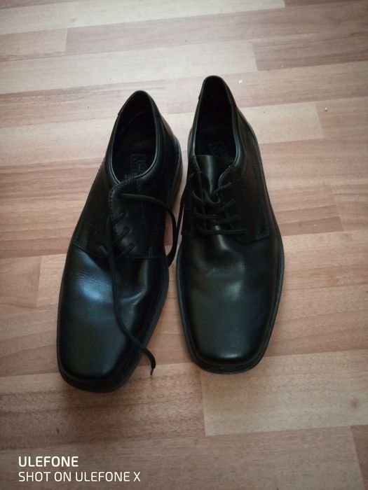 Продавам оригинални обувки