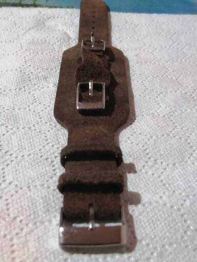 Curea ceas din piele întoarsă de caprioara