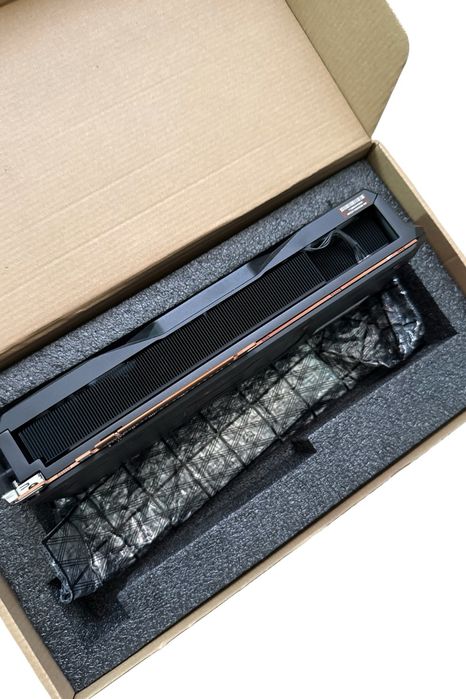 Placa Video Sapphire AMD Radeon RX 7900 XT  20GB Vram