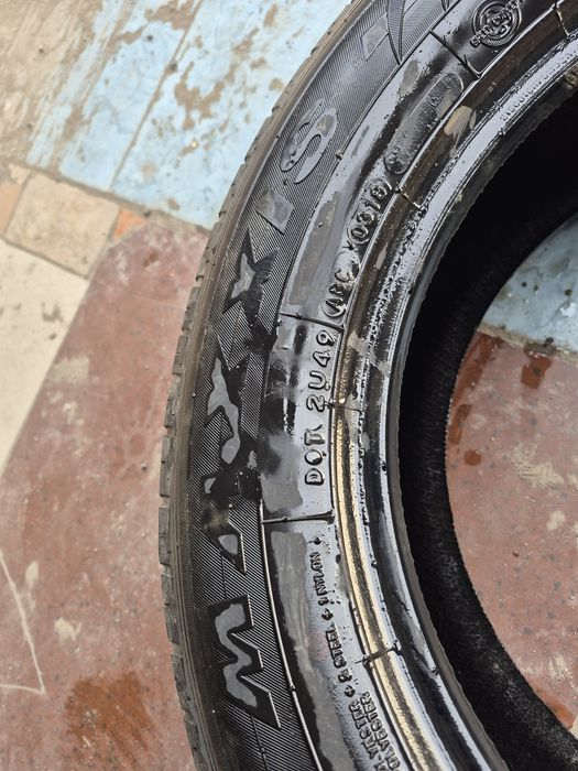 Резина 215/60/16, 3шт. Максис