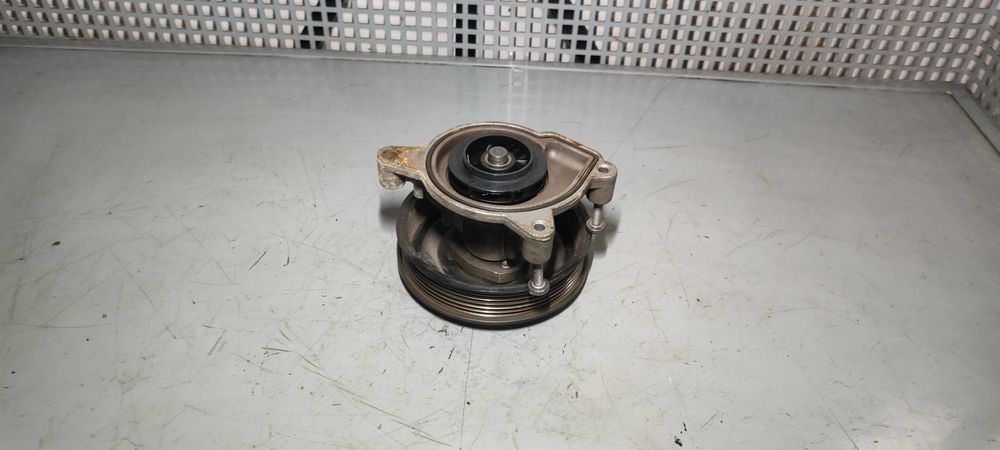 Pompa apa Volkswagen VW golf 6 variant cod 03D121028B