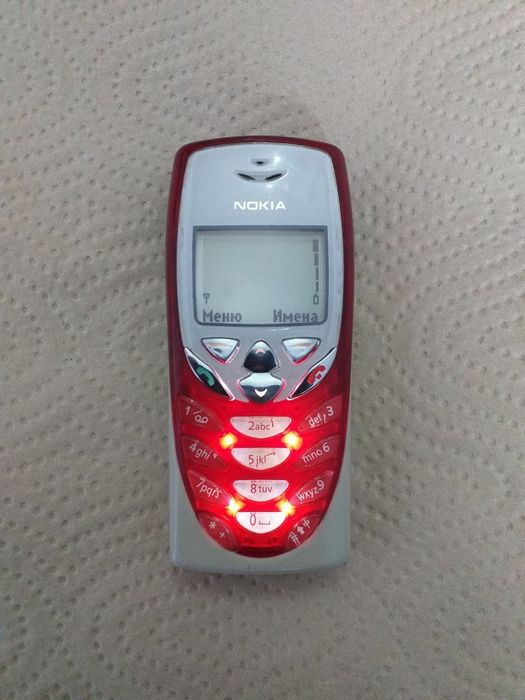 Nokia 8310 , 30-дневка без регестрации imei. 
Всё родное.