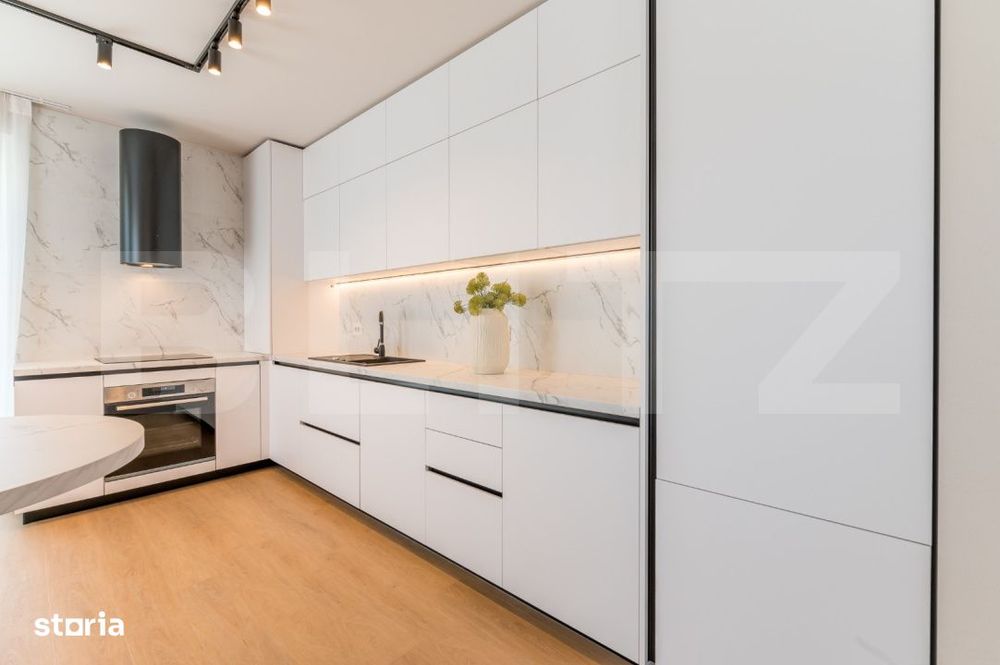 Apartament 3 camere, 95 mp, 2 parcari, zona UMF