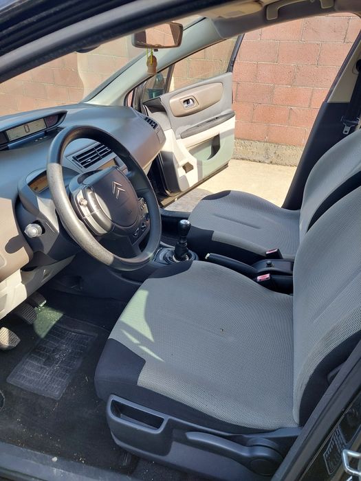 Продавам Citroen C4 / 1800€