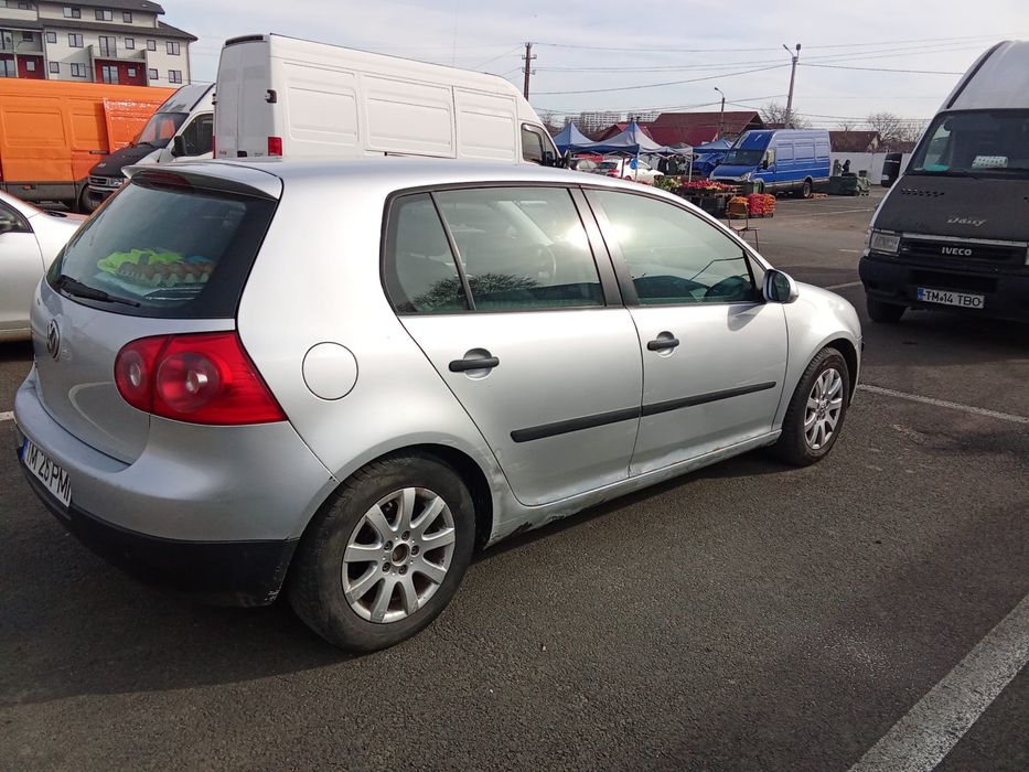 Vand golf 5 utilizat an 2005 timisoara