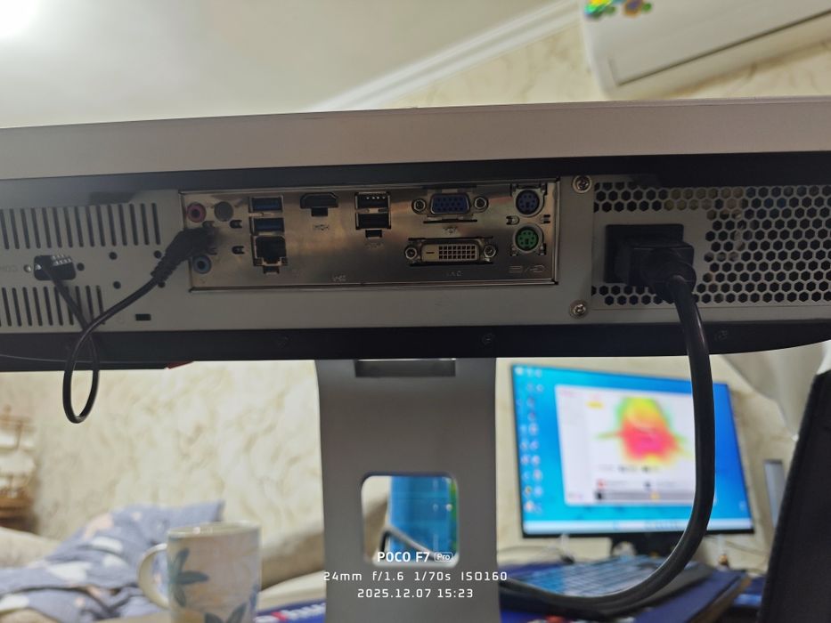 Моноблок Wibtek d24